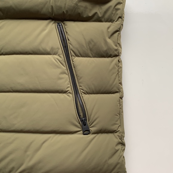 Mackage Bobbie Agile 360 Down Vest - Picture 4 of 12